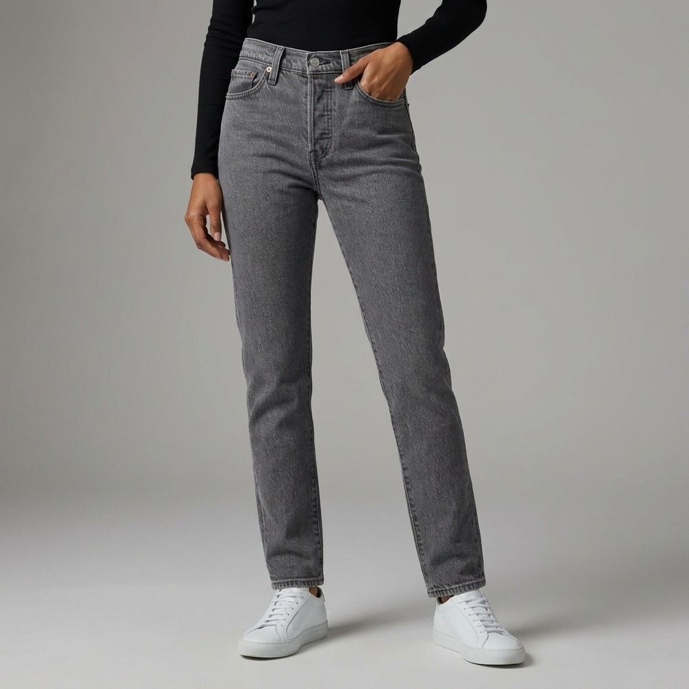 Levis Premium Wedgie Straight Jeans Womens 24 High Rise black washed Denim